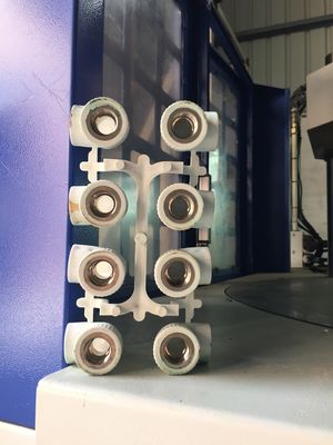 Máquina de moldagem por injecção vertical de mesa de duplo deslizamento
