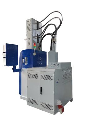 Máquina de moldagem por injecção vertical de plástico de 30 T 6.7kW com 13 KN Força de ejetor de baixa manutenção