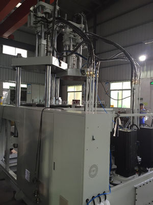Máquina de moldagem por injecção rotativa de dois cores JTT2V3R-1600