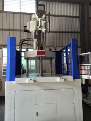 Máquina de moldagem por injecção de plástico vertical de mesa rotativa de alta produtividade 200T