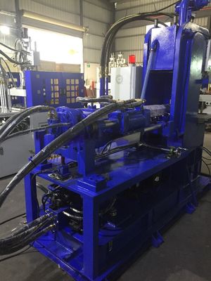 Máquina hidráulica de moldagem por injecção de duplo deslizamento 85T 267 Cm3 Volume teórico do tiro