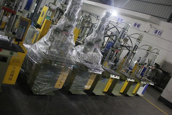 Máquina de moldagem por injecção de plástico hidráulico de escritório com 260 mm de distância entre as barras de gravata
