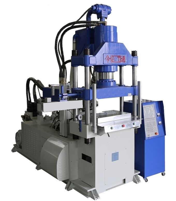 Máquina de Injeção Horizontal 120T